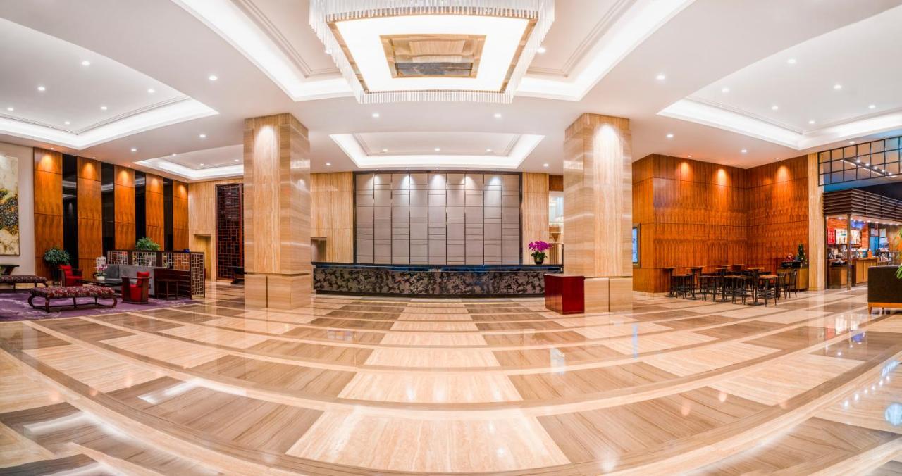 Victoria Hotel Guangzhou Zhujiang New Town Bagian luar foto
