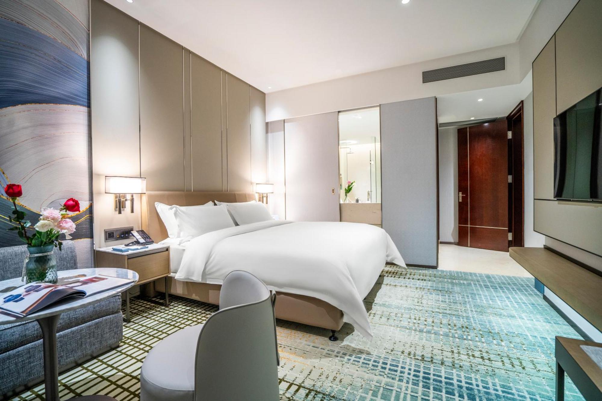 Victoria Hotel Guangzhou Zhujiang New Town Bagian luar foto
