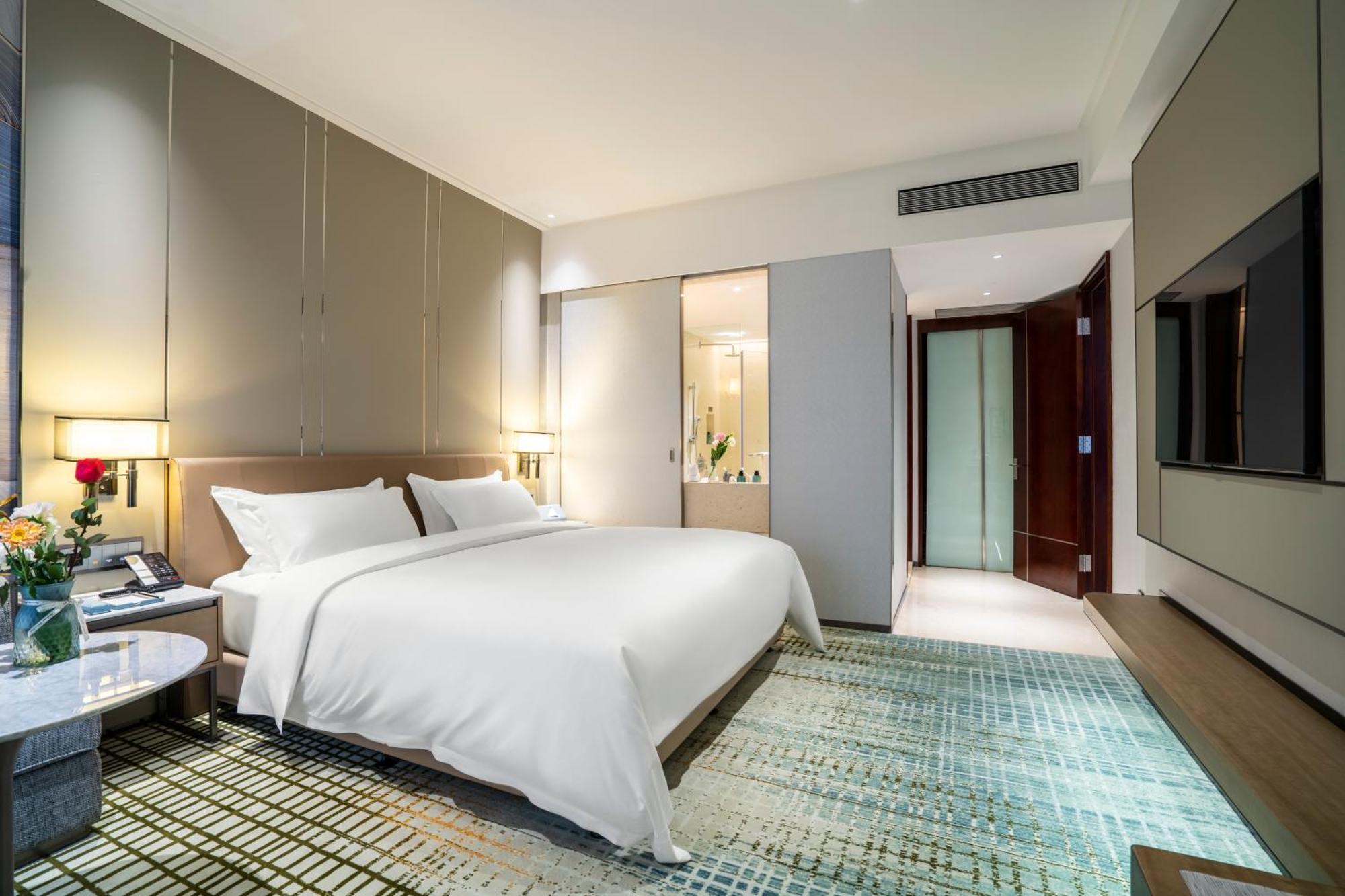 Victoria Hotel Guangzhou Zhujiang New Town Bagian luar foto
