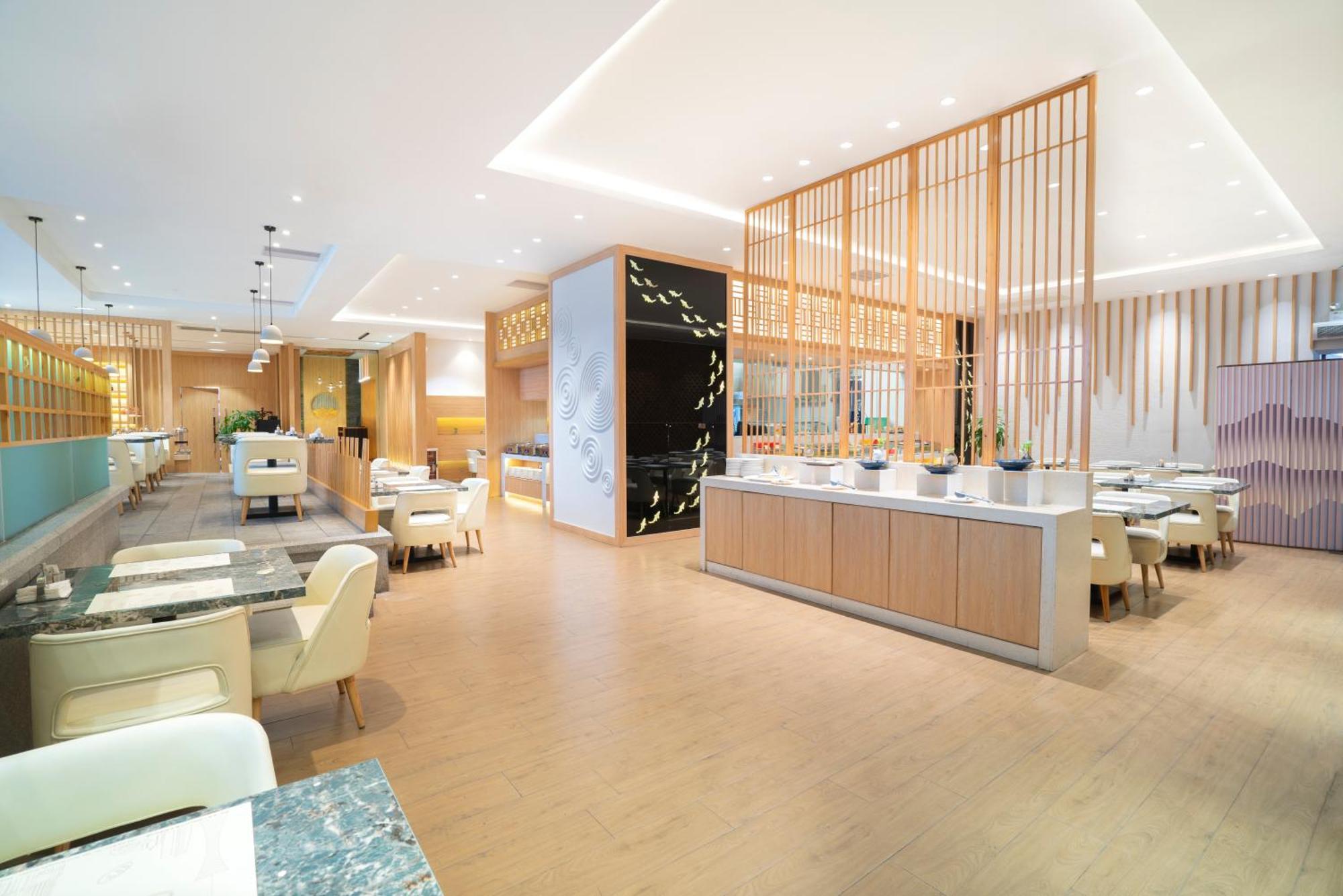 Victoria Hotel Guangzhou Zhujiang New Town Bagian luar foto